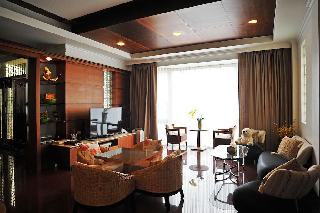 Yunju House Bed & Breakfast Jiaoxi Exterior photo